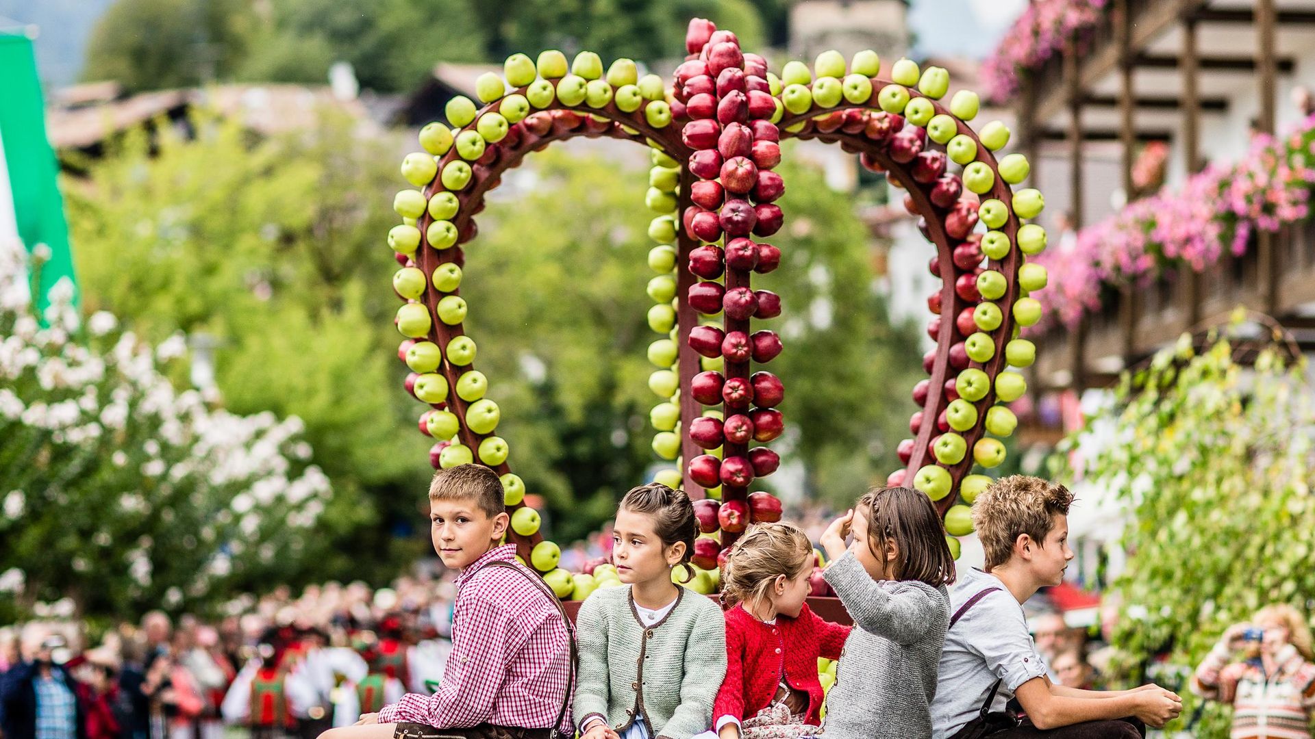 Erntedankfest Schenna, Südtiroler Bräuche hautnah miterleben